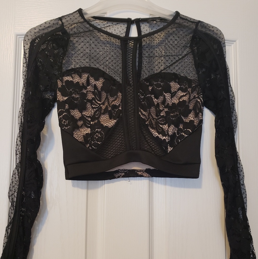 Lace crop top